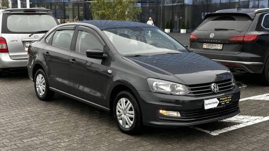 Volkswagen Polo Sedan I Рестайлинг