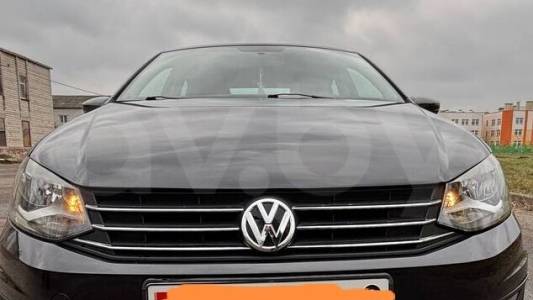 Volkswagen Polo Sedan I Рестайлинг