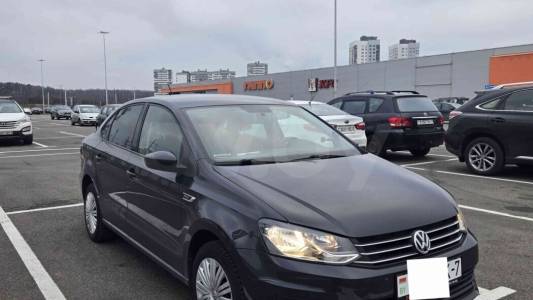 Volkswagen Polo Sedan I Рестайлинг