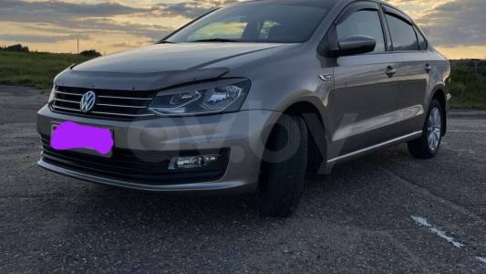 Volkswagen Polo Sedan I Рестайлинг