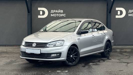 Volkswagen Polo Sedan I Рестайлинг