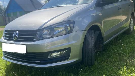 Volkswagen Polo Sedan I Рестайлинг