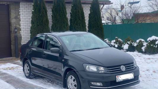 Volkswagen Polo Sedan I Рестайлинг