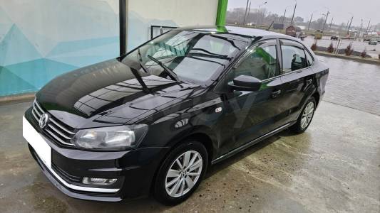 Volkswagen Polo Sedan I Рестайлинг