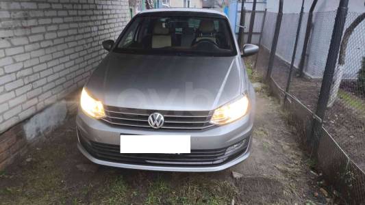 Volkswagen Polo Sedan I Рестайлинг