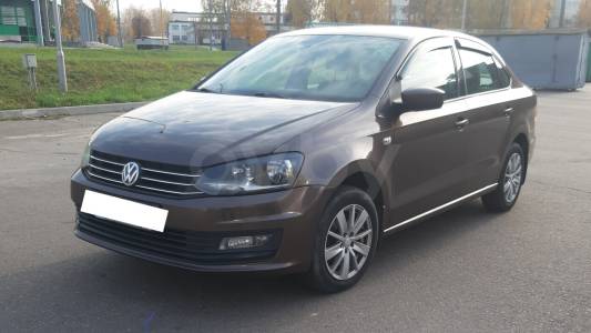 Volkswagen Polo Sedan I Рестайлинг