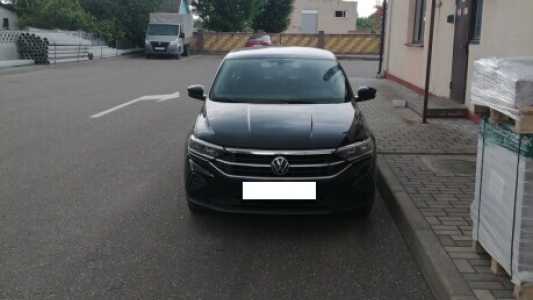 Volkswagen Polo Sedan II, 2021, пробег 129000 км
