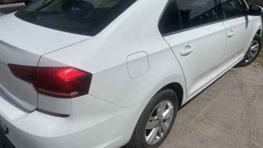 Volkswagen Polo Sedan II, 2021, пробег 130000 км