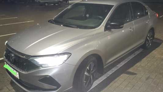 Volkswagen Polo Sedan II, 2021, пробег 68000 км