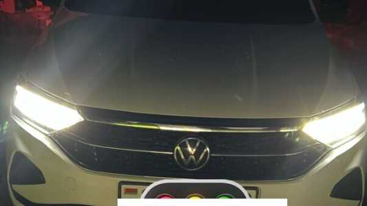 Volkswagen Polo Sedan II, 2021, пробег 75000 км