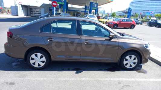 Volkswagen Polo Sedan II
