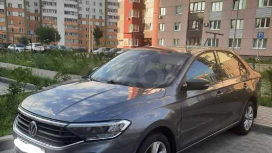 Volkswagen Polo Sedan II