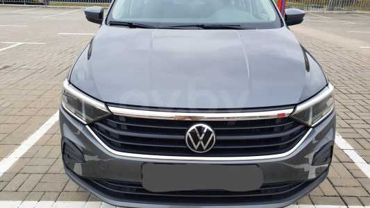 Volkswagen Polo Sedan II