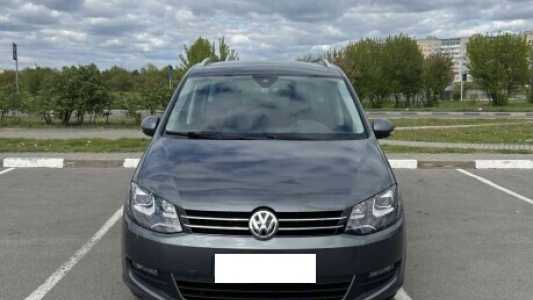 Volkswagen Sharan II Рестайлинг, 2020, пробег 189000 км Volkswagen Sharan II Рестайлинг, 2020, пробег 189000 км