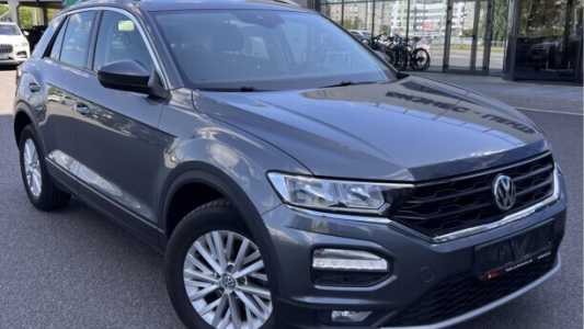 Volkswagen T-Roc , 2019, пробег 203000 км Volkswagen T-Roc , 2019, пробег 203000 км