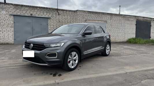 Volkswagen T-Roc , 2019, пробег 216000 км Volkswagen T-Roc , 2019, пробег 216000 км