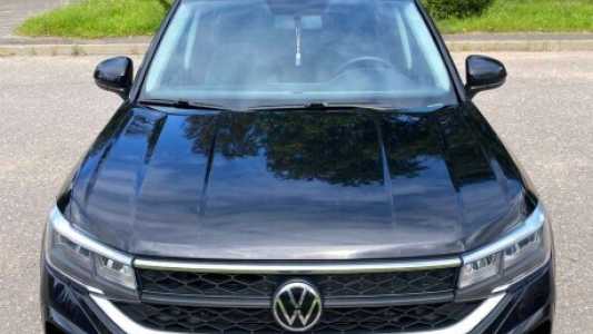 Volkswagen Taos , 2022, пробег 97000 км Volkswagen Taos , 2022, пробег 97000 км
