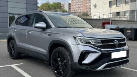 Volkswagen Taos , 2023, пробег 31981 км Volkswagen Taos , 2023, пробег 31981 км