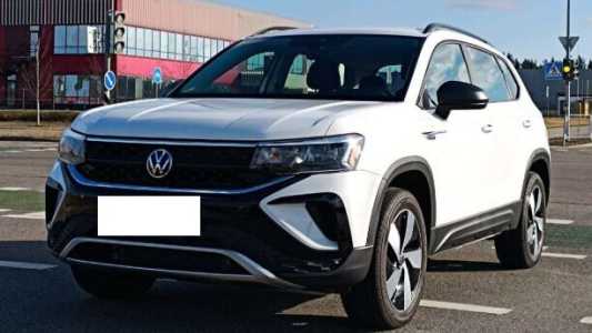 Volkswagen Taos , 2023, пробег 6750 км Volkswagen Taos , 2023, пробег 6750 км
