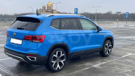 Volkswagen Taos  I