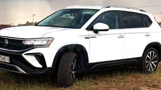 Volkswagen Taos  I