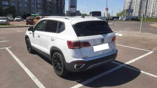 Volkswagen Taos  I