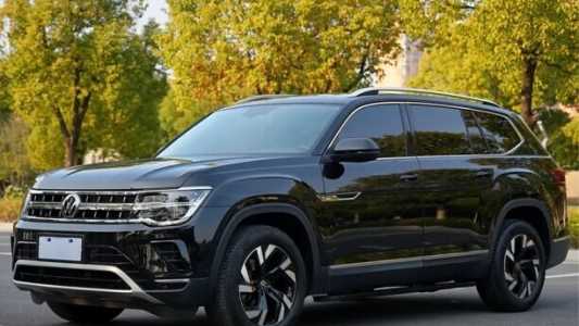 Volkswagen Teramont I Рестайлинг, 2022, пробег 31000 км Volkswagen Teramont I Рестайлинг, 2022, пробег 31000 км