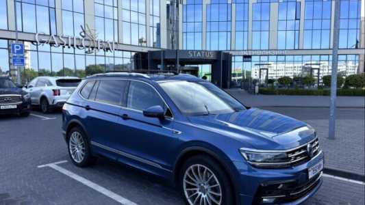 Volkswagen Tiguan Allspace II, 2017, пробег 117000 км Volkswagen Tiguan Allspace II, 2017, пробег 117000 км