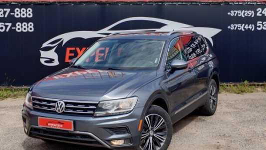 Volkswagen Tiguan Allspace II, 2018, пробег 118500 км Volkswagen Tiguan Allspace II, 2018, пробег 118500 км