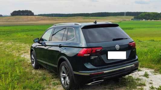 Volkswagen Tiguan Allspace II, 2018, пробег 154000 км Volkswagen Tiguan Allspace II, 2018, пробег 154000 км