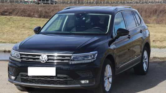 Volkswagen Tiguan Allspace II, 2018, пробег 192000 км Volkswagen Tiguan Allspace II, 2018, пробег 192000 км