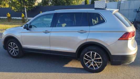 Volkswagen Tiguan Allspace II, 2019, пробег 130000 км