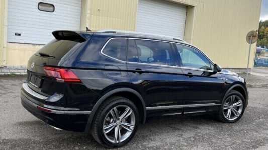Volkswagen Tiguan Allspace II, 2019, пробег 220000 км Volkswagen Tiguan Allspace II, 2019, пробег 220000 км