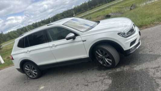 Volkswagen Tiguan Allspace II, 2019, пробег 280000 км Volkswagen Tiguan Allspace II, 2019, пробег 280000 км
