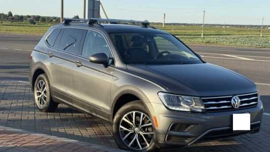 Volkswagen Tiguan Allspace II, 2019, пробег 92000 км Volkswagen Tiguan Allspace II, 2019, пробег 92000 км