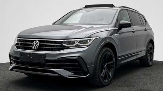 Volkswagen Tiguan Allspace II Рестайлинг, 2022, пробег 158500 км Volkswagen Tiguan Allspace II Рестайлинг, 2022, пробег 158500 км