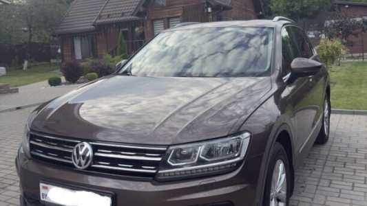 Volkswagen Tiguan II, 2017, пробег 105000 км Volkswagen Tiguan II, 2017, пробег 105000 км