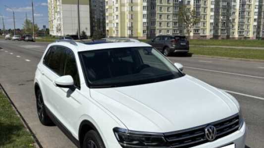 Volkswagen Tiguan II, 2017, пробег 118500 км Volkswagen Tiguan II, 2017, пробег 118500 км