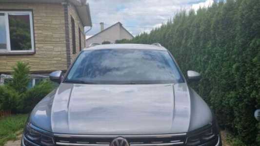 Volkswagen Tiguan II, 2017, пробег 124800 км
