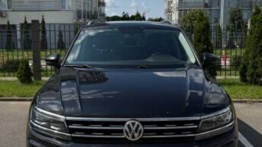 Volkswagen Tiguan II, 2017, пробег 143000 км