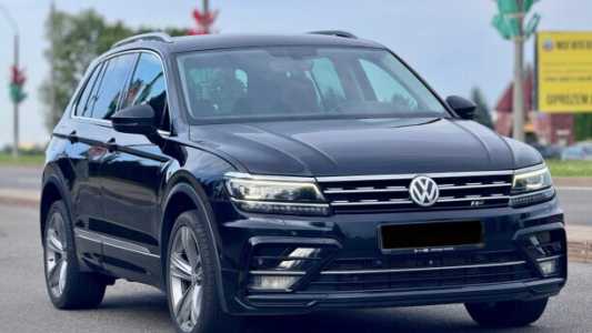 Volkswagen Tiguan II, 2018, пробег 132000 км Volkswagen Tiguan II, 2018, пробег 132000 км