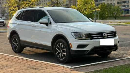 Volkswagen Tiguan II, 2019, пробег 107000 км Volkswagen Tiguan II, 2019, пробег 107000 км