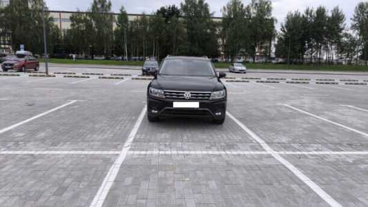 Volkswagen Tiguan II, 2019, пробег 117000 км