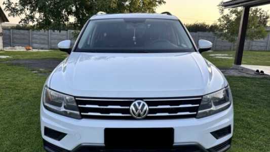 Volkswagen Tiguan II, 2019, пробег 144057 км