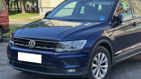 Volkswagen Tiguan II, 2019, пробег 172000 км Volkswagen Tiguan II, 2019, пробег 172000 км