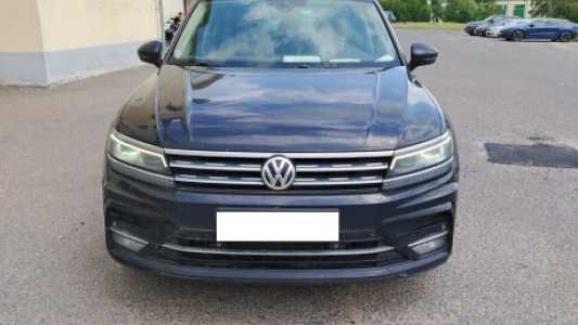 Volkswagen Tiguan II, 2019, пробег 219000 км