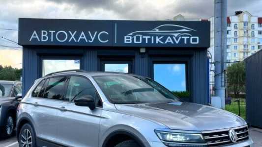 Volkswagen Tiguan II, 2019, пробег 248470 км Volkswagen Tiguan II, 2019, пробег 248470 км