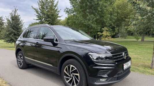 Volkswagen Tiguan II, 2019, пробег 77000 км