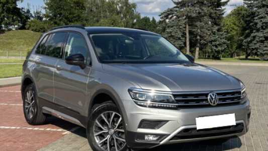 Volkswagen Tiguan II, 2019, пробег 89000 км Volkswagen Tiguan II, 2019, пробег 89000 км