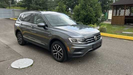 Volkswagen Tiguan II, 2020, пробег 58000 км Volkswagen Tiguan II, 2020, пробег 58000 км